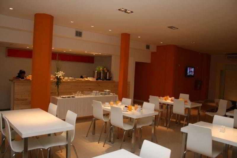 Monarca 4* Ciudad Autónoma de Buenos Aires